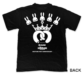 限定コラボTシャツ　バック